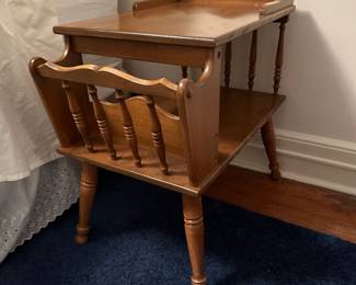 Maple end table 