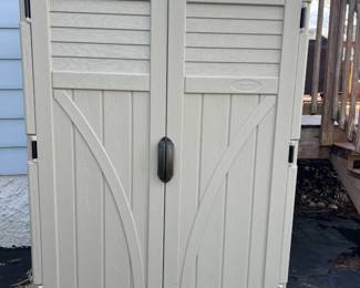 New Suncast Storage Shed with Contents $400