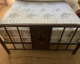 Frame And Mattress Double