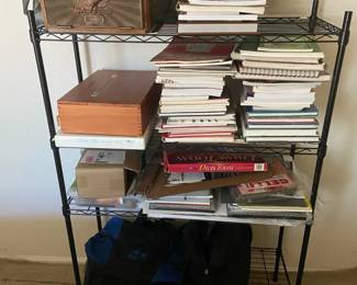 Musical Circus Entertainer