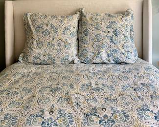 Pottery Barn Duvet Cover & Shams