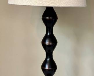 Stacked Ball Table Lamp