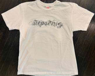Supreme T-Shirt