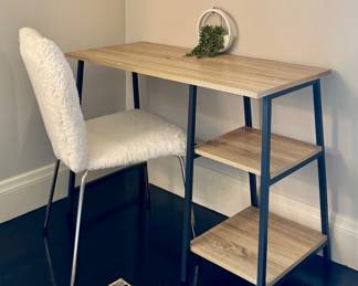 Modern Desk