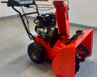 Ariens Classic 24 Snowblower