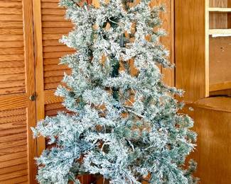 Christmas Tree, Lighted