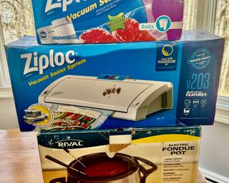 Ziploc Vacuum Sealer & Rival Fondue Pot