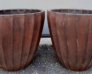 Lightweight Planters - We have 4!