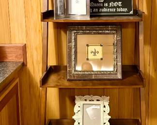 5-Tiered Slanted Shelving