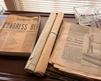 Antique Nashville newspapers including Congress debate historic editions