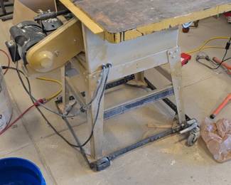 Table saw