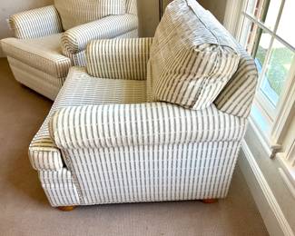 133. Pair of Ethan Allen Club Chairs