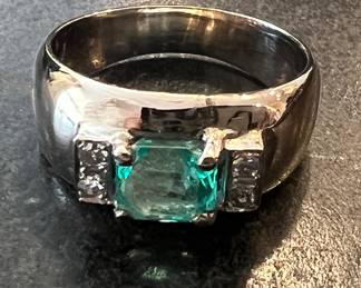 32. 14K White Gold & Emerald/Diamond Ring 