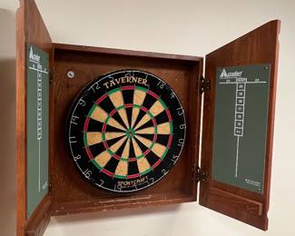 90. Sportcraft Taverner Dartboard