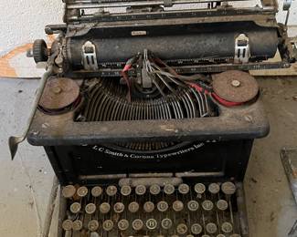 Vintage Typewriter