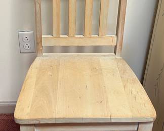 89. Set 4 of Wood Side Chairs