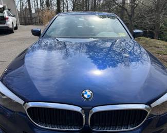 148. BMW 530i 2019 31,500 miles, (new tires)