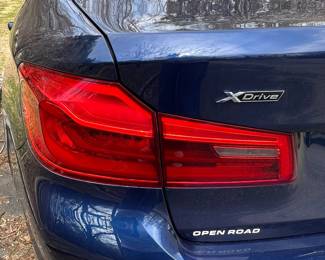 148. BMW 530i 2019 31,500 miles, (new tires)