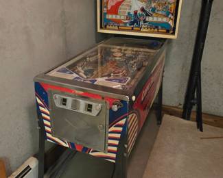1976 Bally Captain Fantastic Pinball Machine