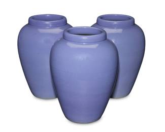 1268 Three Robinson Ransbottom glazed pottery oil jars Mid-20th century Each unmarked 3 pieces Each: 18" H x 13.5" Dia. Estimate: $400 - $600
