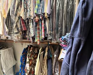 Lots of men’s extra extra large clothes