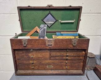 Gerstner & Sons Wooden Tool Box