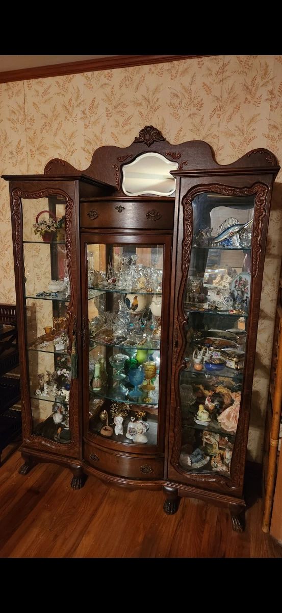 Large oak curio cabinet 