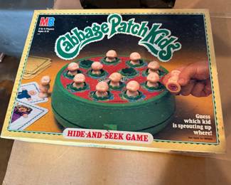 Cabbage Patch Hide and Seek Game/Box