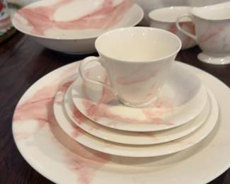 Sasaki Calacatta Pink China (1985 pattern) - 62 pieces