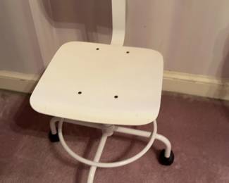 Industrial Swivel Task Chair