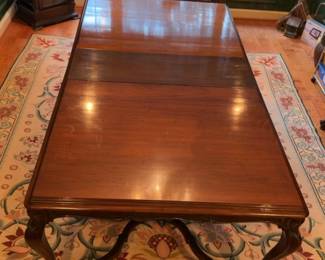 Classic Wood Extendable Dining Table on Wheels