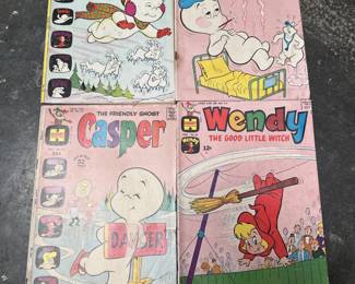 Four Vintage Comics Of Casper And Wendy