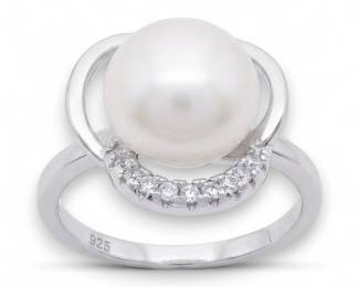 Ring featuring a 10mm round white pearl set between two arcs, with the lower arc