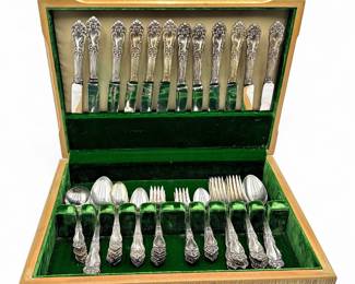 Reed  Barton Festivity Silverplate Flatware Set in Chest