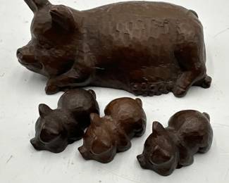Vintage 1970s Pig Family Figurine Set From Red Mill Manufacturing