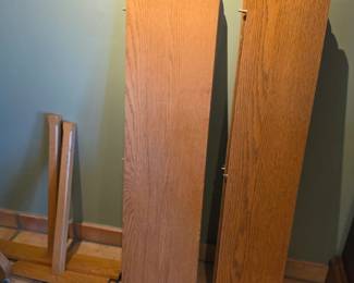 3 original leaves 9" and 2 were made 11.5" with 2 support legs for full length.