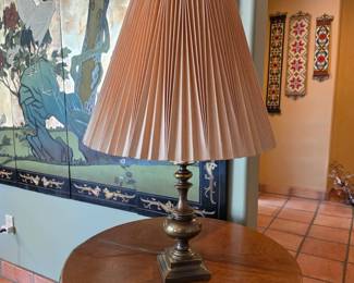 Vintage Brass Table Lamp Pleated Shade Urn Base Traditional Accent Lamp