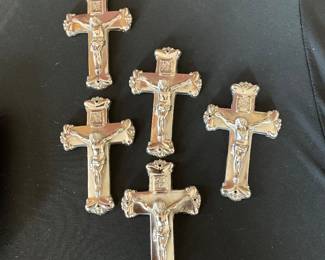 Crucifixes 