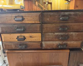 Wood tool cabinet