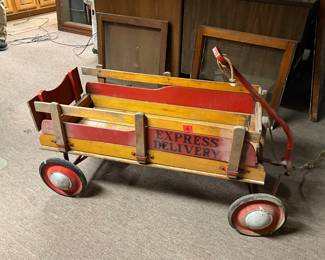Fantastic vintage wagon in great condition 