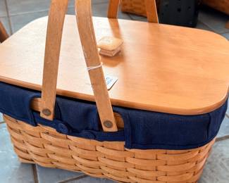 Longaberger Picnic Basket 