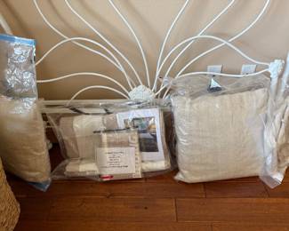 Pottery Barn pillows/ bed skirt & duvet cover full size