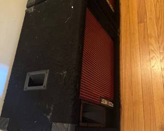 Rock West PA Speaker Cabinet with Red Grill
