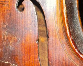 Maggini" style violin, likely a German trade instrument from the late 19th or early 20th century (circa 1890) $500