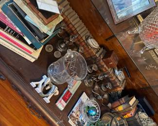 Crystal Cut Glass Vase with Starburst Pattern