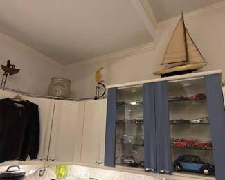 Wooden Sailboat Model - Model Cars