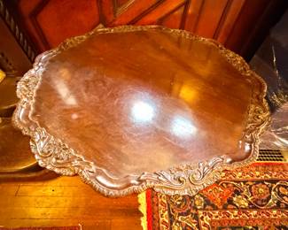 Chippendale Style Pie Crust Tilt-Top Tea Table