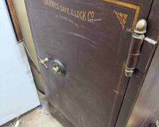 Barnes Safe & Lock Company Iron Safe with Brass Hardware, Pittsburg, PA