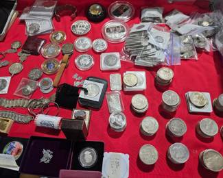Part of the nice selection of Silver coins and bullion in this sale 