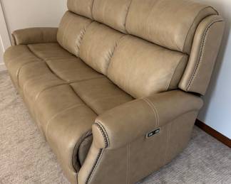 HOOKER Furniture Powered Leather Sofa